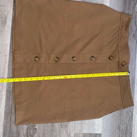 J. Jill Ponte Pencil Skirt Camel Turtle Shell Button Front Pockets, Size Medium - Picture 2 of 9